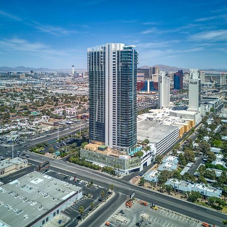 Palms Place Hotel By Zelloo Las Vegas Exterior photo